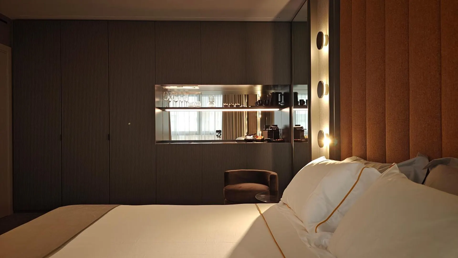 Zeta Rentals Bari Aparthotel